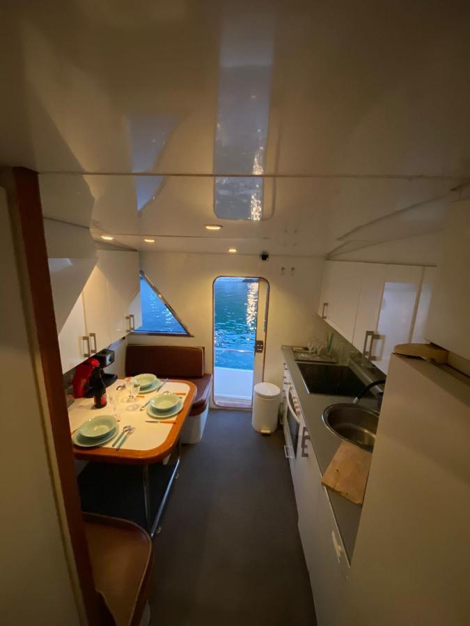 Hotel Amazing Boat To Sleep In Barcelona Sant Adria de Besos Exteriér fotografie