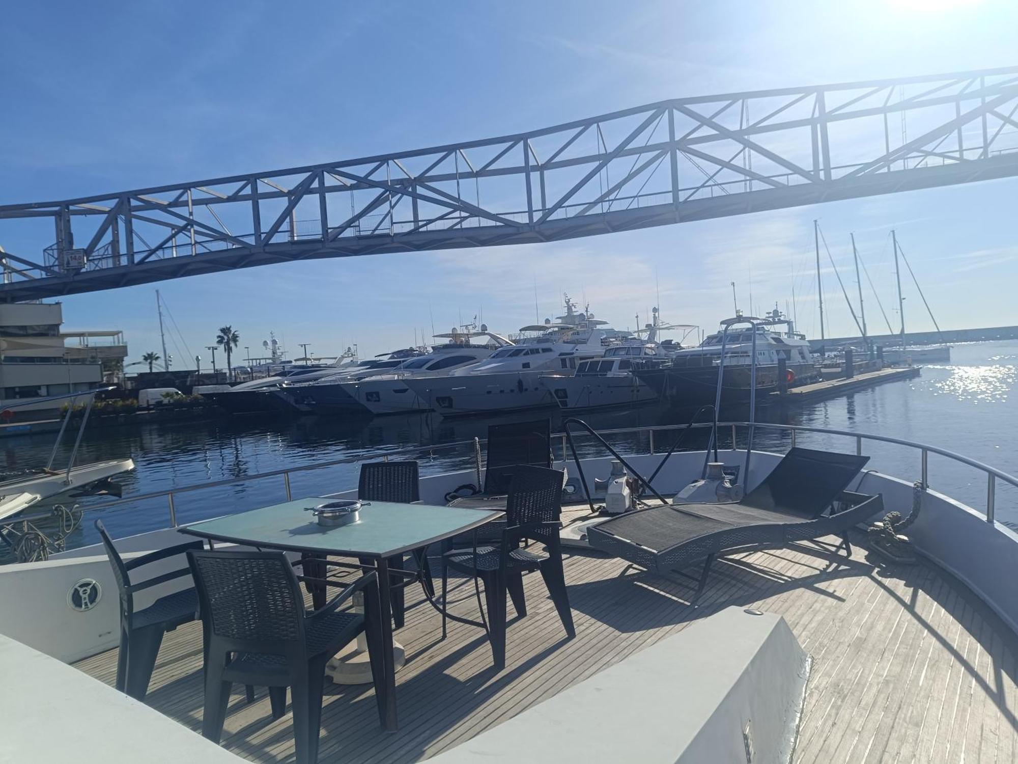Hotel Amazing Boat To Sleep In Barcelona Sant Adria de Besos Exteriér fotografie