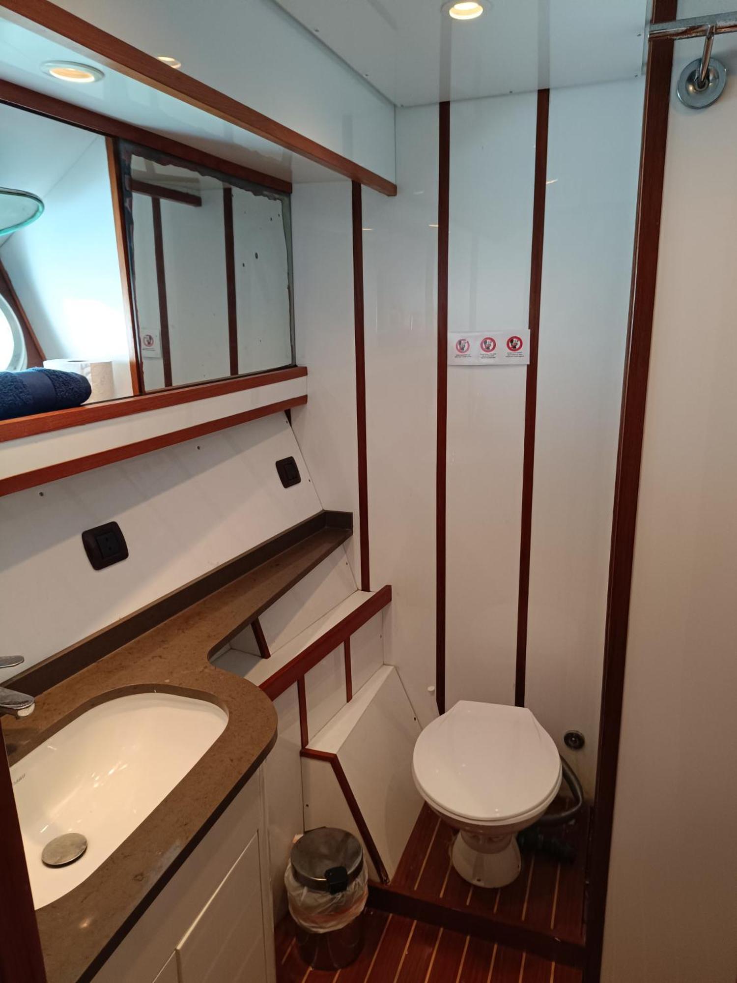 Hotel Amazing Boat To Sleep In Barcelona Sant Adria de Besos Exteriér fotografie